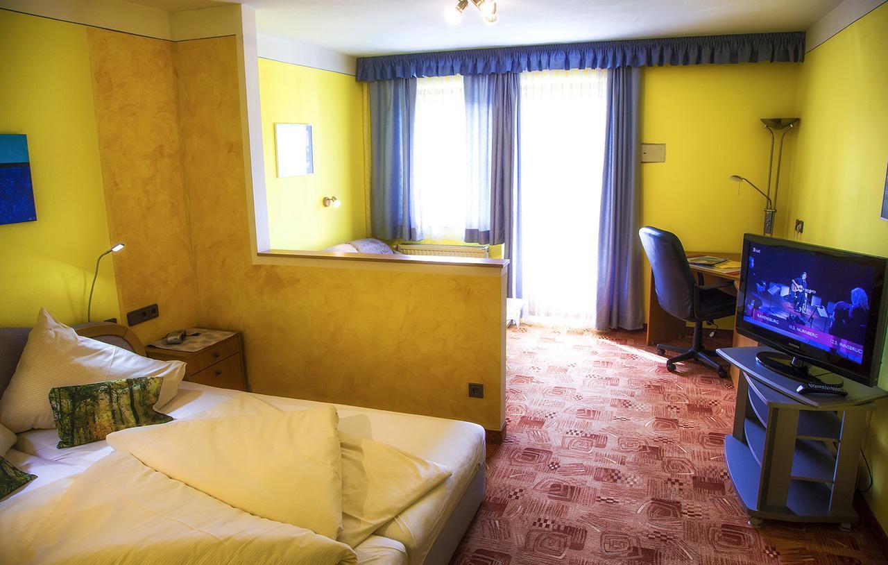 Gaestehaus Goetz Drobollach am Faakersee Extérieur photo