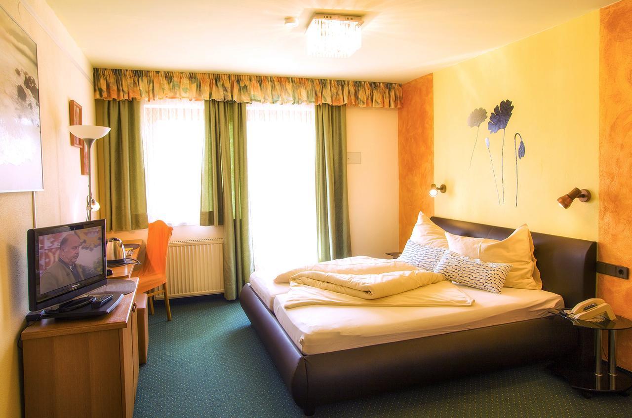 Gaestehaus Goetz Drobollach am Faakersee Extérieur photo