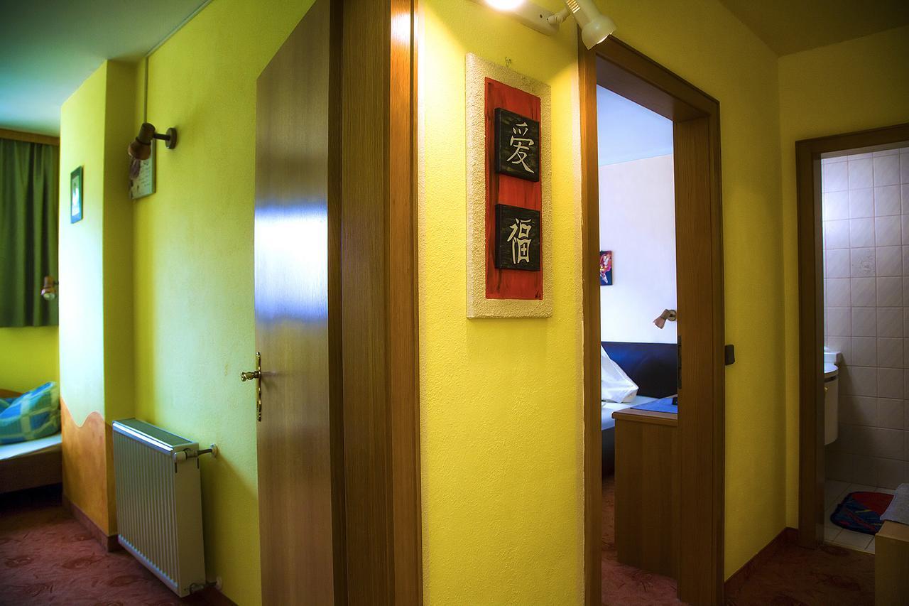 Gaestehaus Goetz Drobollach am Faakersee Extérieur photo